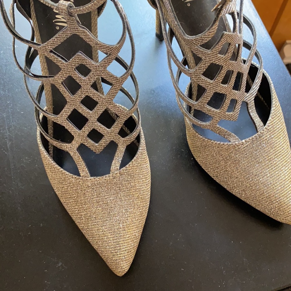 Sparkly Heels - Picture 2 of 3